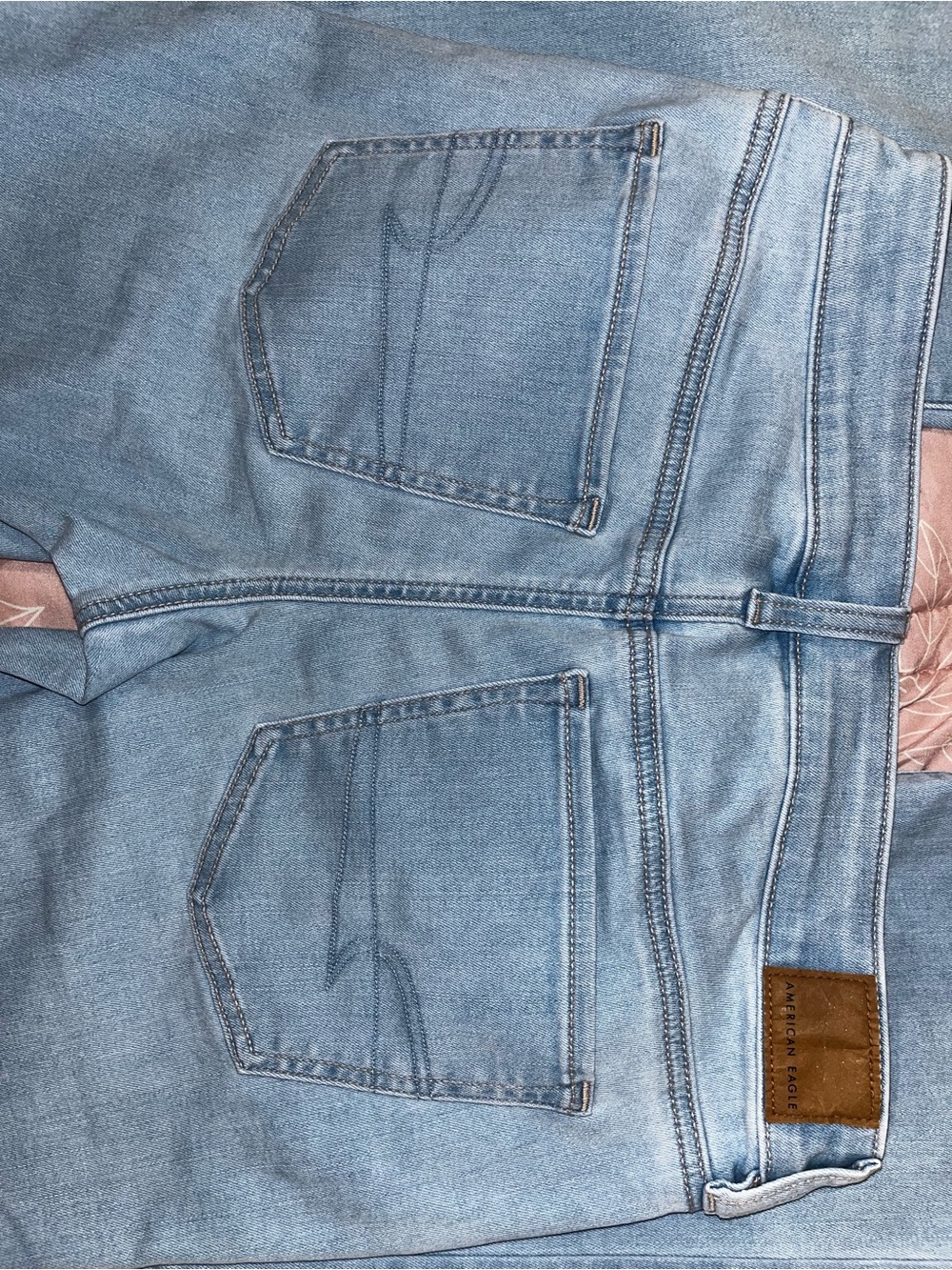 American Eagle Outfitters Light Blue Denim Jeans - Picture 4 of 5
